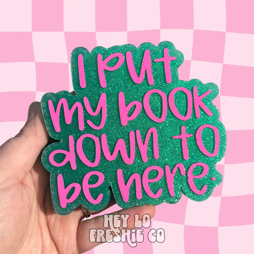 I Put My Book Down (Scent: Strawberry Lemon Cake Pop)