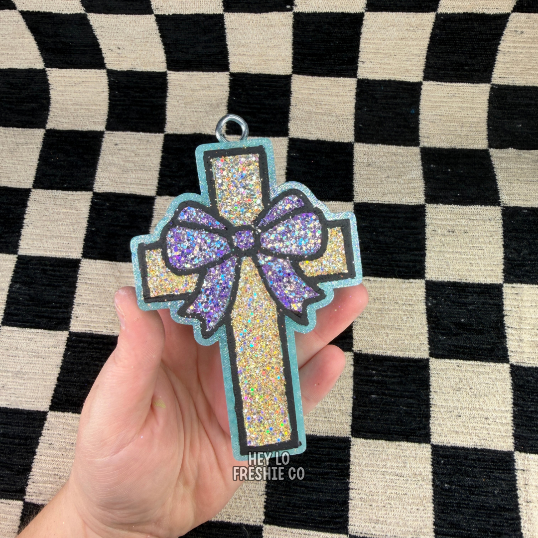 Custom Freshie: Cross With Bow