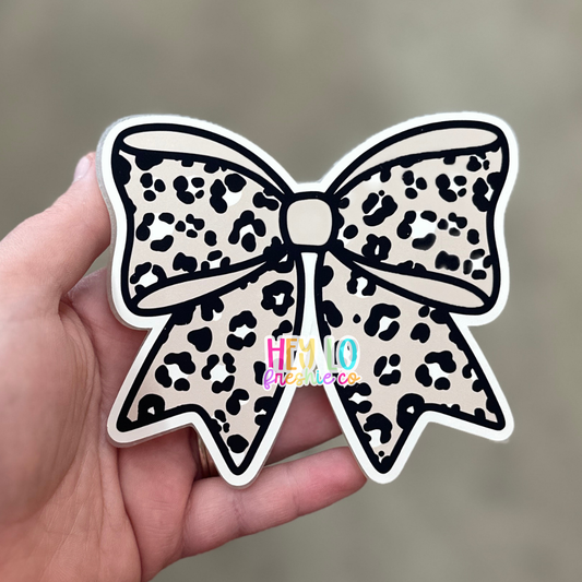 Leopard Bow