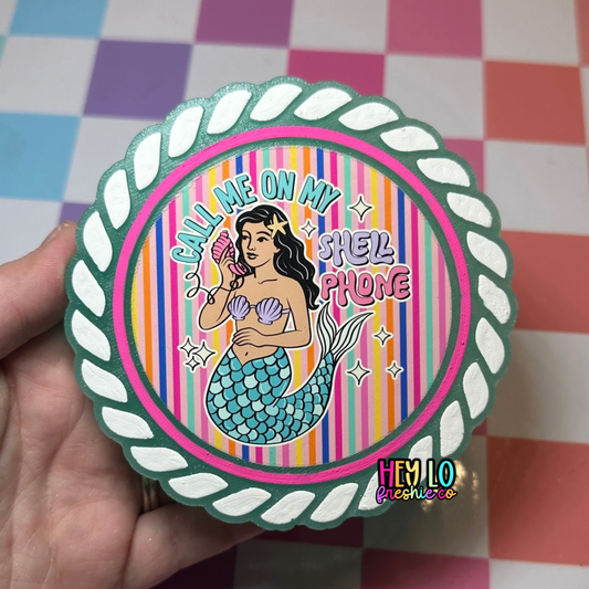 Call Me On My Shellphone | Scent: Poolside Punch