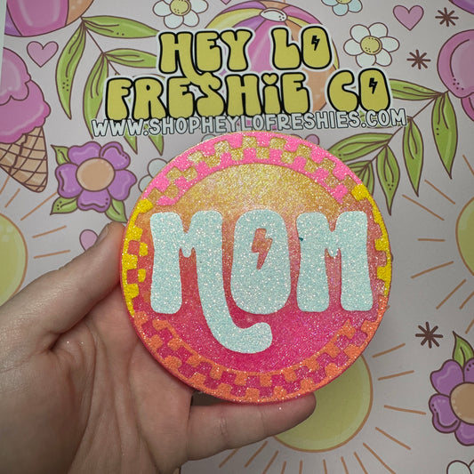 Mom (Scent: Bum Bum)