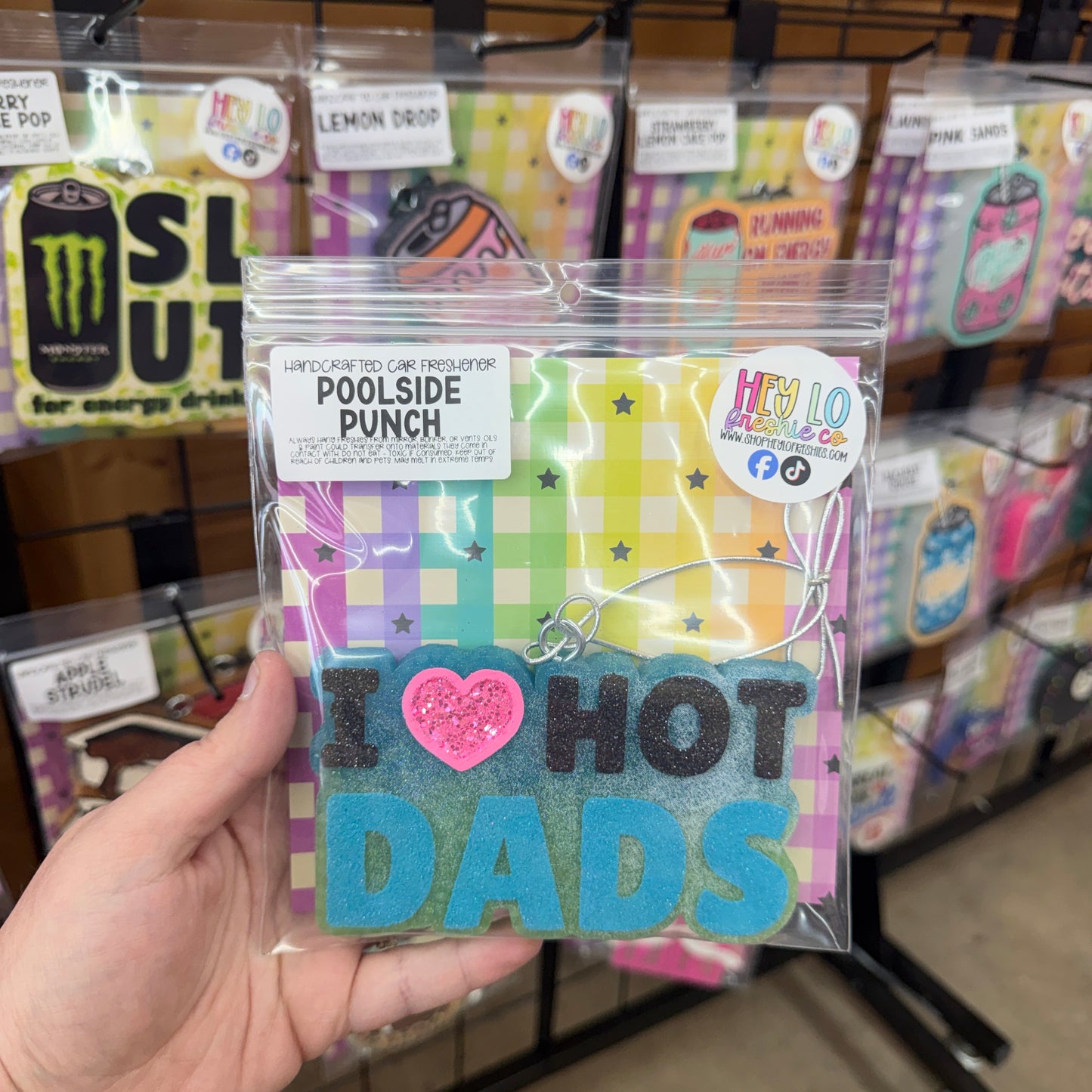RTS Freshie: I <3 Hot Dads (Scent: Poolside Punch)